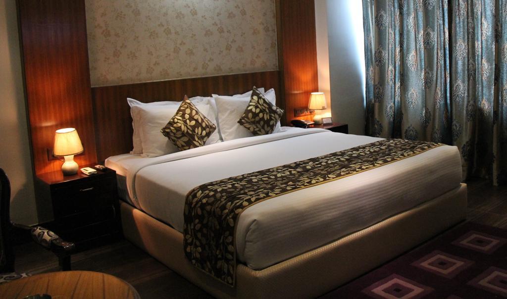 Maple Wood Hotell Ranchi Rum bild